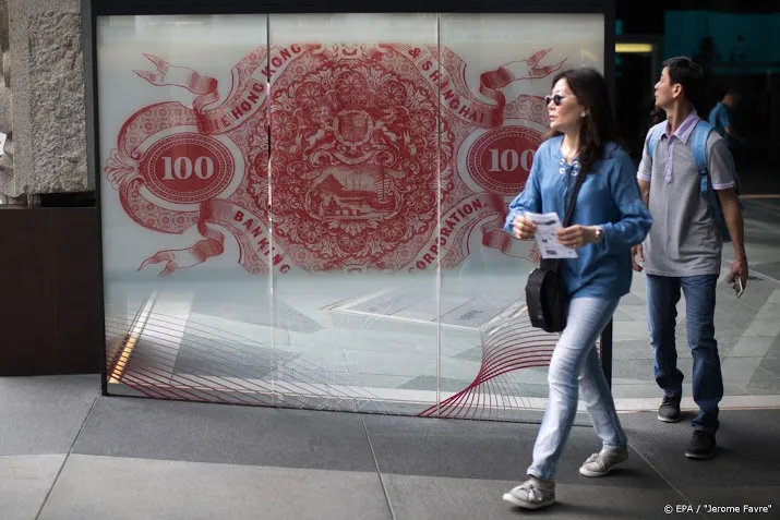 extraatjes moeten bankiers hongkong naar kantoor lokken