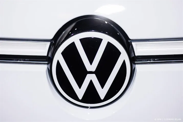 fabrikanten verkopen fors meer personenautos in eu