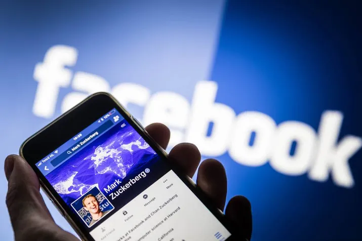 facebook blijft vaag over privacy