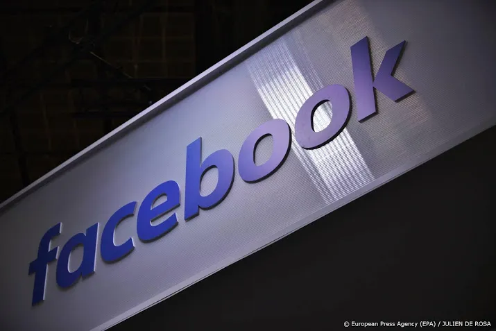 facebook vraagt experts naar schorsing account trump te kijken
