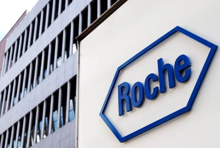 farmaceut roche schroeft omzetverwachting op
