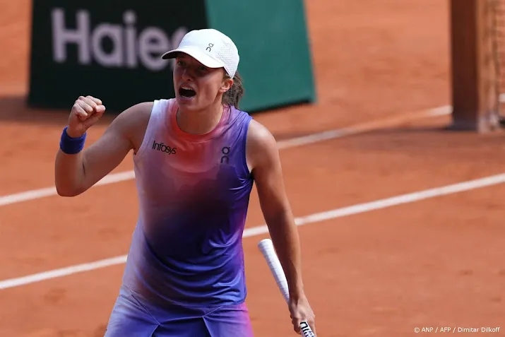 favoriet swiatek treft italiaanse paolini in finale roland garros