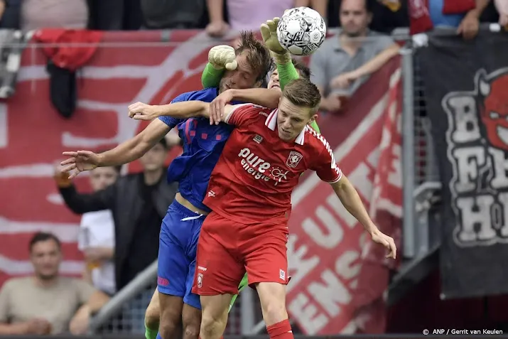 fc utrecht in januari zonder supporters naar fc twente