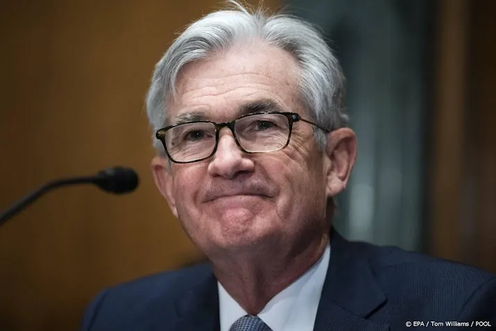 federal reserve komt met rentestap in tijd van onzekerheden