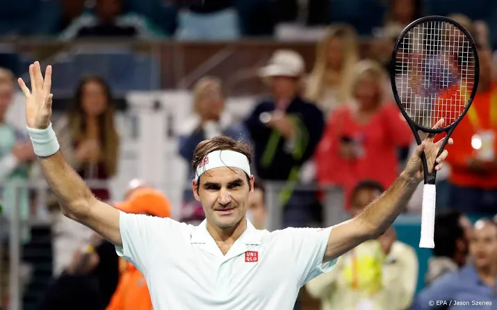 federer bereikt halve finales in miami