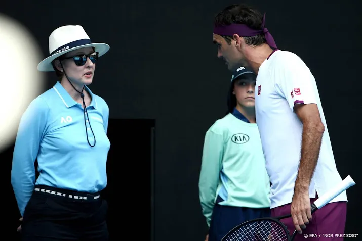 federer krijgt boete voor vloeken tijdens kwartfinale