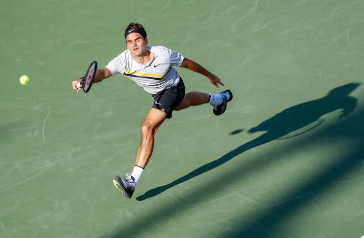 federer maakt in juni rentree in stuttgart