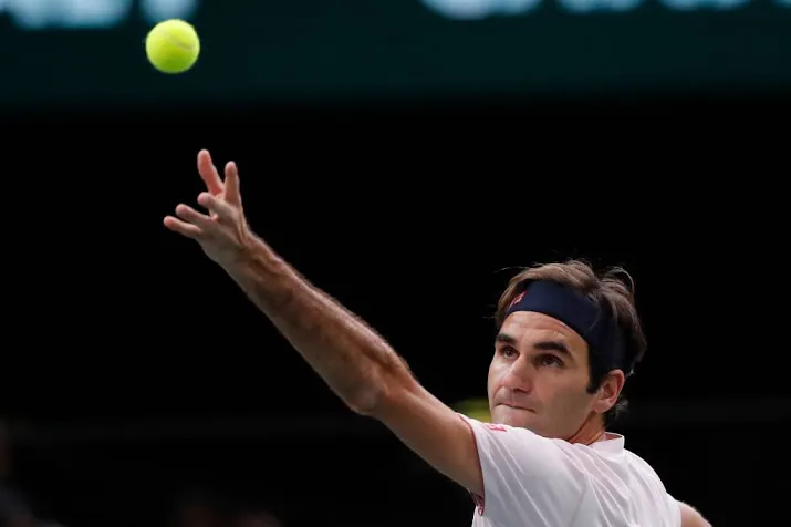 federer naar kwartfinale in parijs