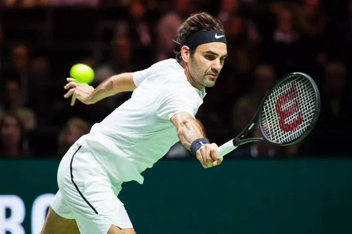 federer naar kwartfinale in rotterdam