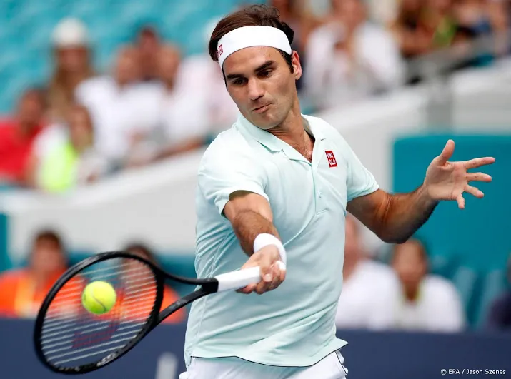 federer naar laatste zestien in miami