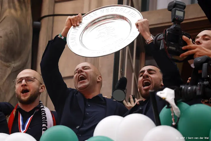 feest op de coolsingel feyenoord trainer slot prijst fans