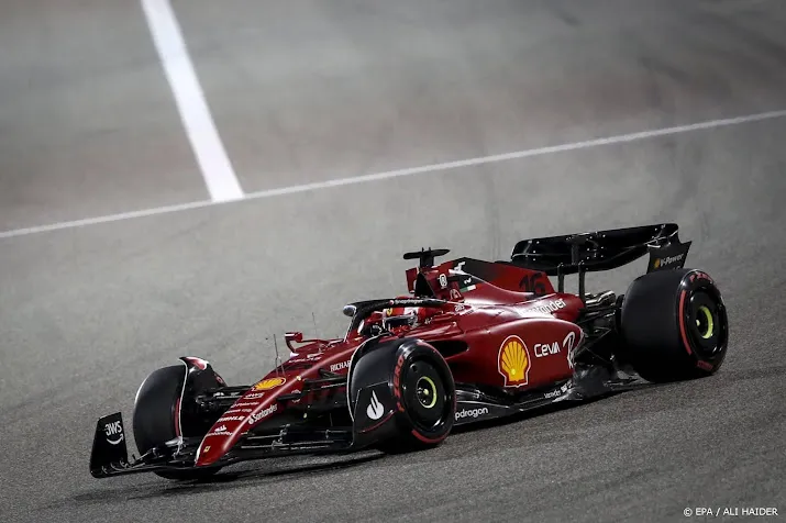 ferrari coureur leclerc het kan niet beter