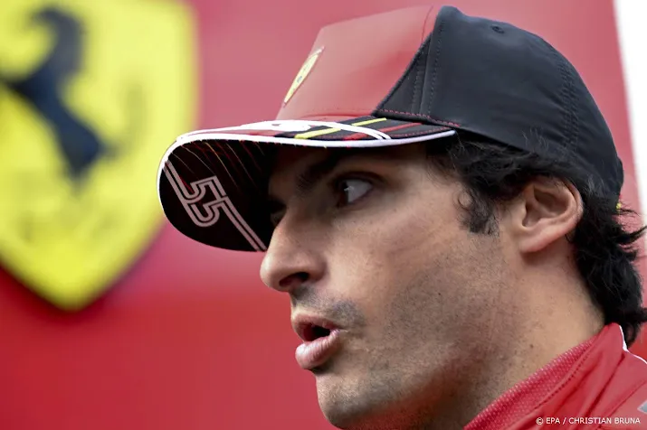ferrari coureur sainz krijgt in frankrijk straf van tien plekken