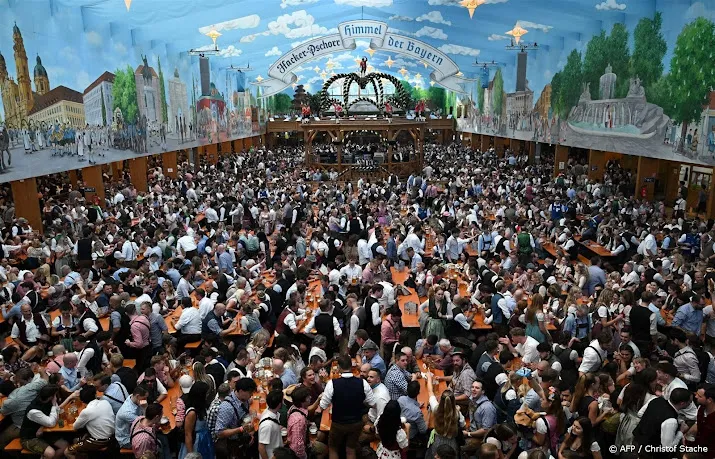 festivaldirecteur ruim 7 miljoen mensen bezochten oktoberfest