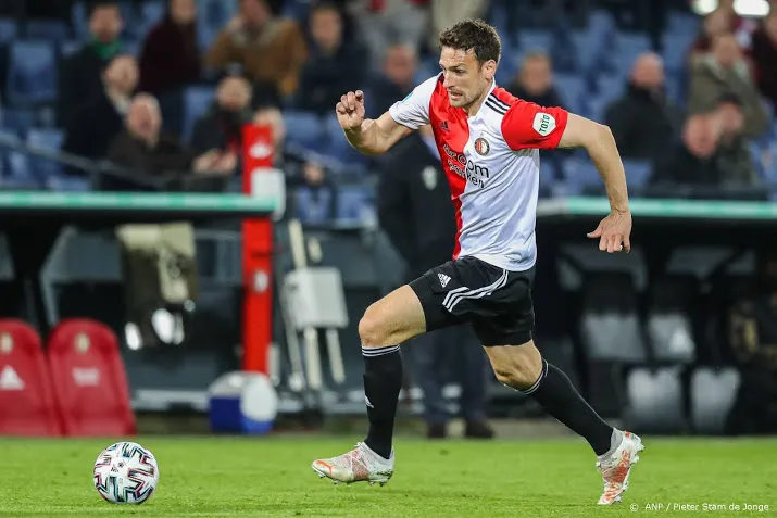 feyenoord en fc utrecht treffen elkaar zondag in de kuip
