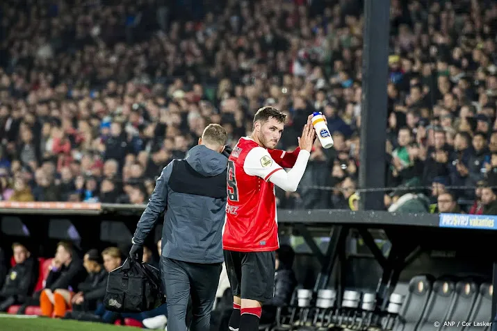 feyenoord rekent op gimenez tegen lazio