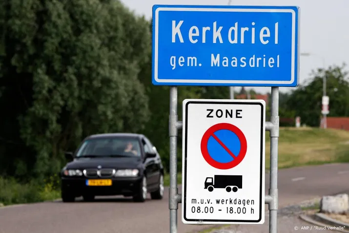 fietser dood door aanrijding met vrachtwagen