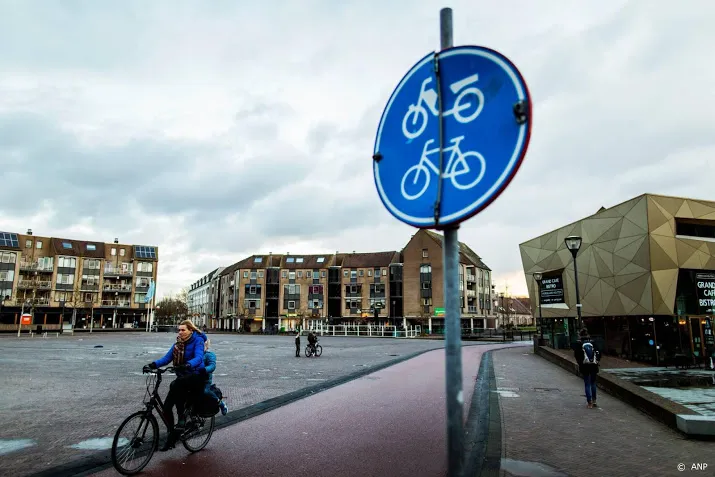 fietsersbond roept hulp in van nederlanders