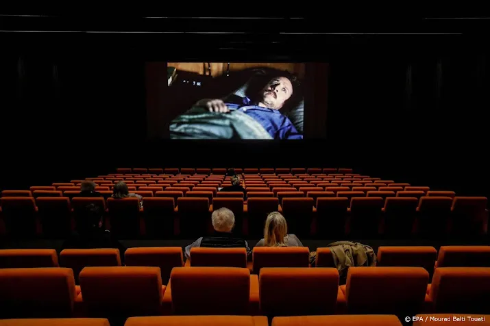 filmsector nog minder bezoekers in bios zonder 15 meter