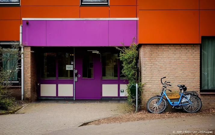 fivoor weggelopen patient geen tbser