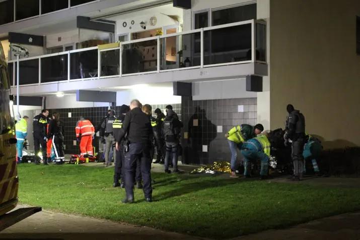 flatspringers doen aangifte tegen politie