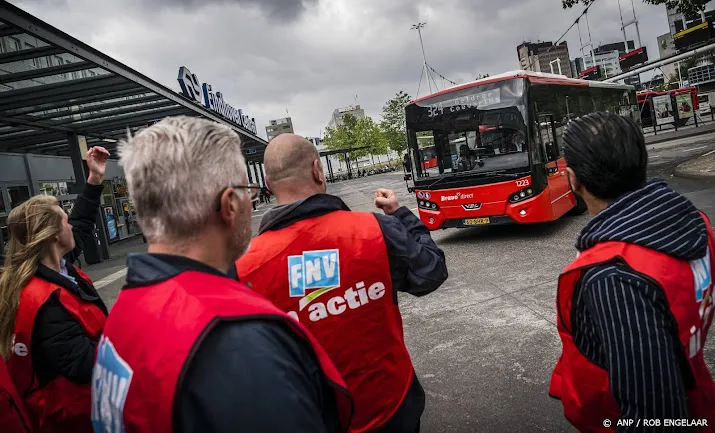 fnv 70 procent dienstregelingen in streekvervoer niet gereden