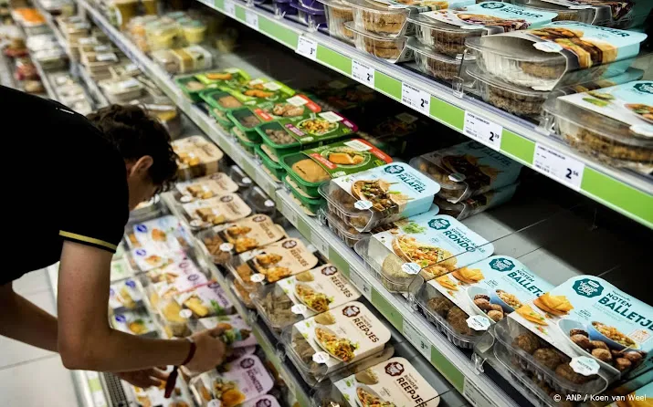 fnv leden stemmen in met nieuwe cao voor supermarkten