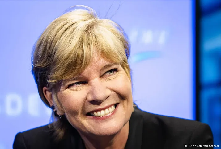 fnv nieuw kabinet moet meer doen tegen geweld vrouwen op werk