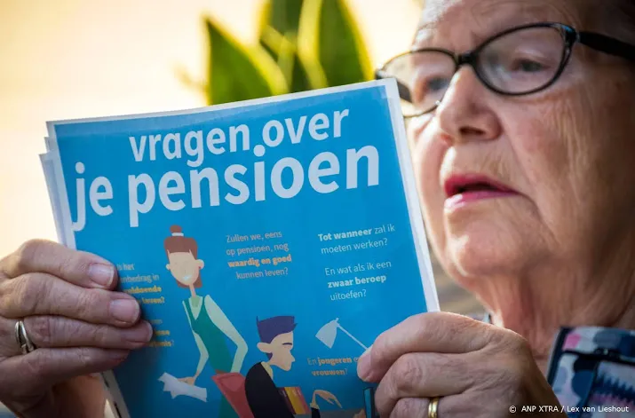 fnv nu korten op pensioenen niet verstandig