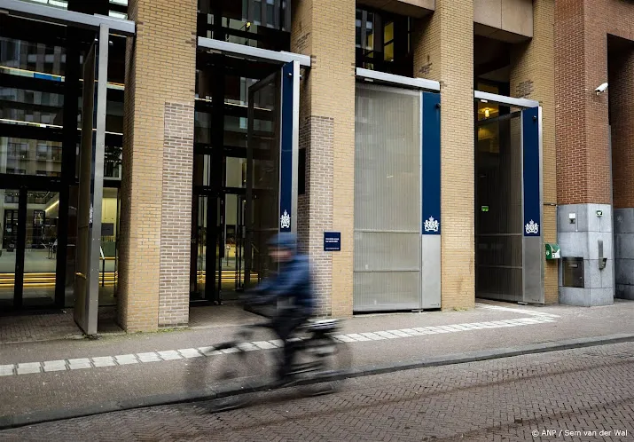 fnv presenteert manifest over werkomstandigheden ministerie vws
