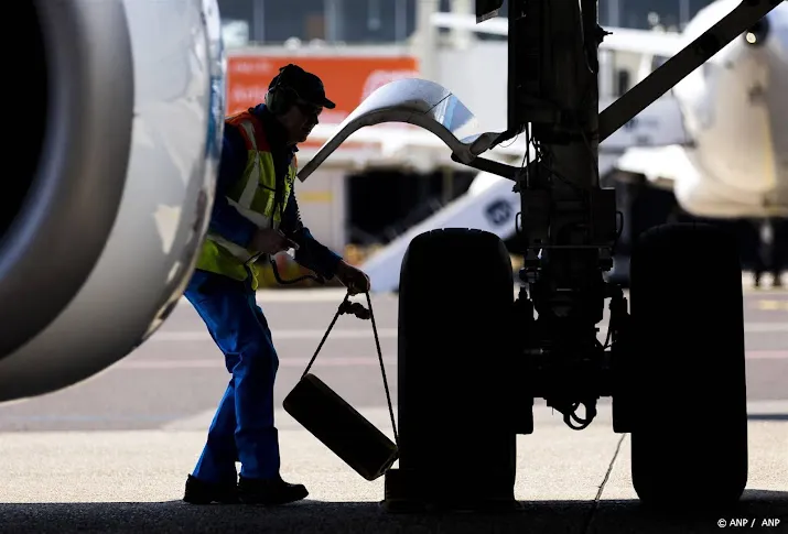 fnv schiphol moet alles op alles zetten voor gezond werk