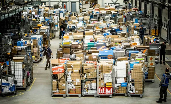 fnv sleept postnl voor de rechter