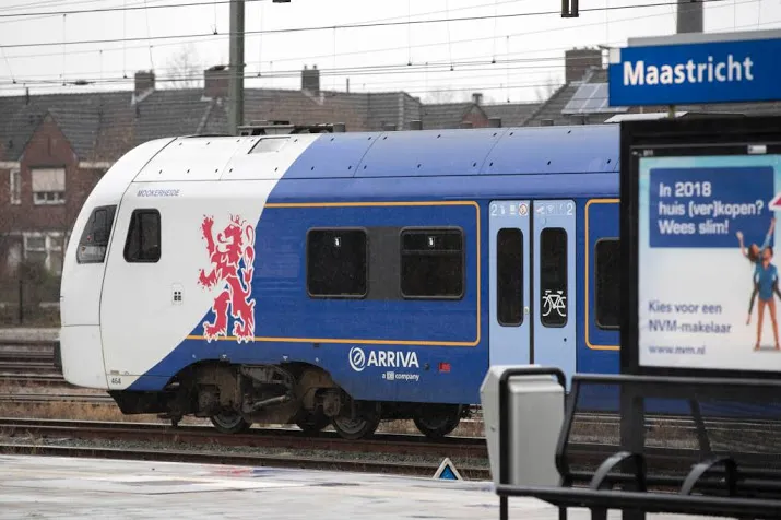 fnv stelt stakingen streekvervoer uit