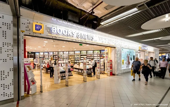 fnv vraagt hulp schiphol directie voor nieuwe cao taxfreewinkels