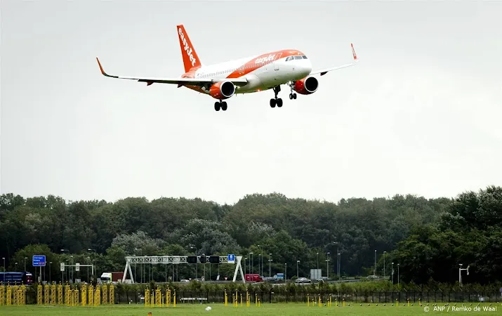 fnv ziet af van mogelijke staking bij easyjet in meivakantie