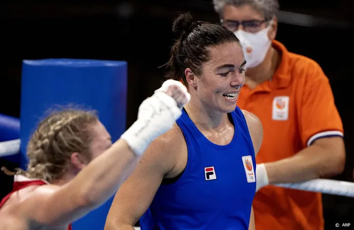 fontijn kijkt uit naar zwarte gat na haar boksloopbaan
