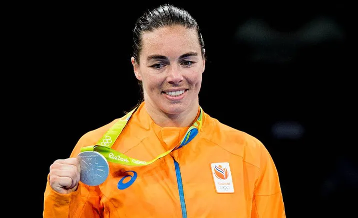 fontijn met betrian naar wk boksen