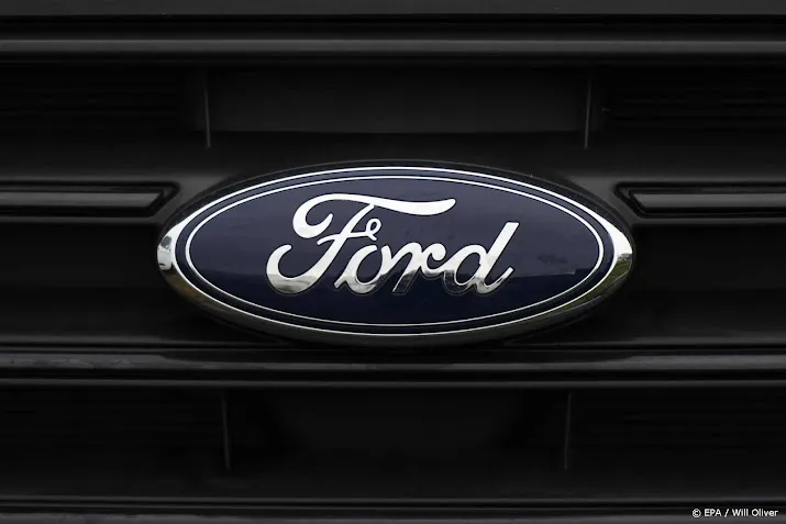 ford vraagt amerikaanse overheid om verwijderen handelsmerken gm