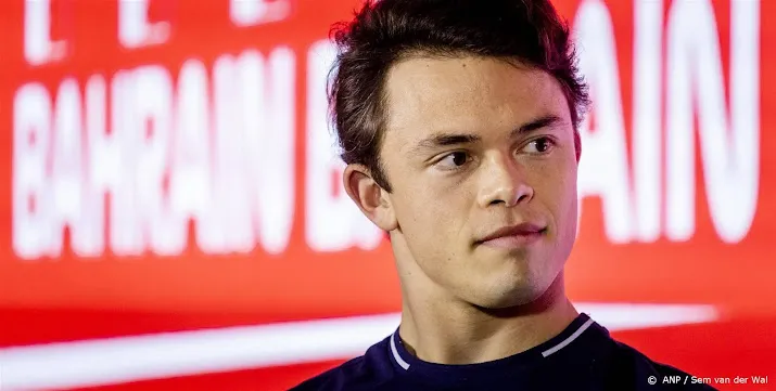 formule 1 coureur de vries crasht tijdens kwalificatie in bakoe