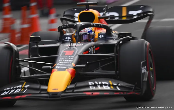 formule 1 herdenkt koningin elizabeth vooraf aan eerste training