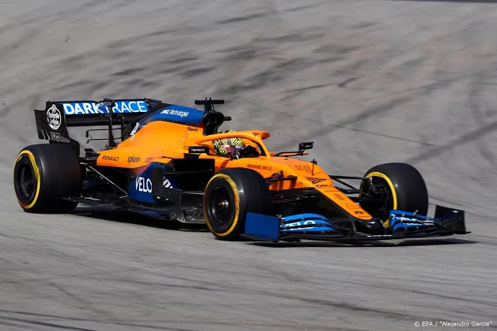 formule 1 rijder norris wijst indy winnaar terecht na onlinecrash