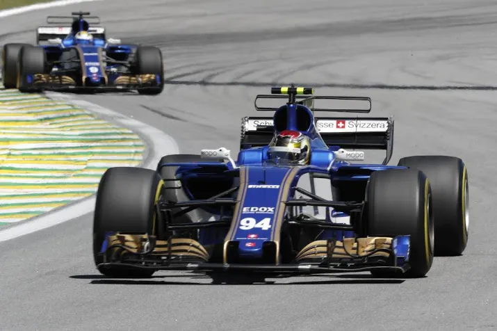 formule 1 team sauber in zee met alfa romeo