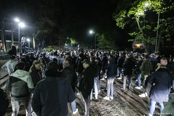 fotograaf doetinchem werd door zeker vijf man belaagd