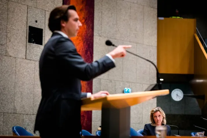 fout hof in vervolgingszaak ollongren