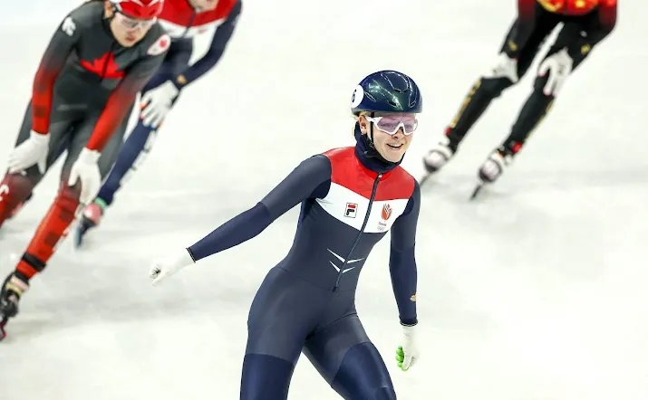 foutloze start shorttracksters op wk straf voor knegt en de laat