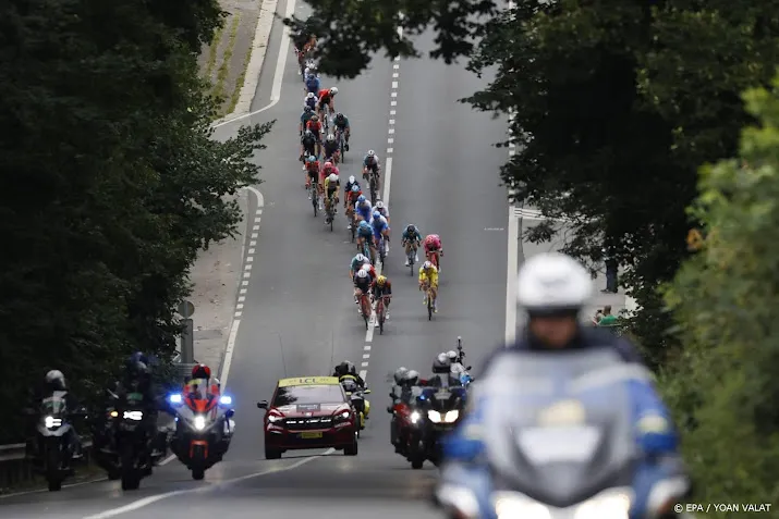 francaise labous wint zware bergrit in giro donne