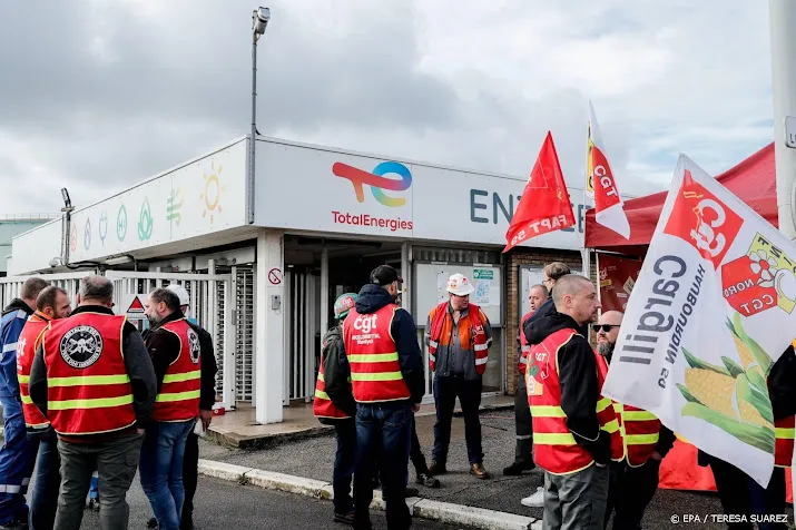 frankrijk bereidt zich voor op grote stakingsdag dinsdag