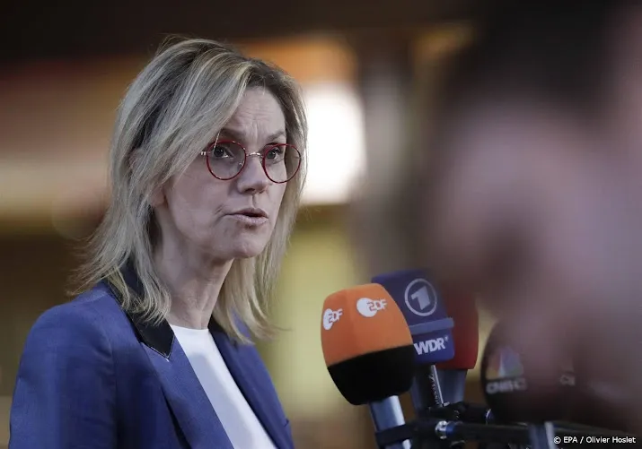 frankrijk g7 wil sneller af van vuilste fossiele brandstoffen