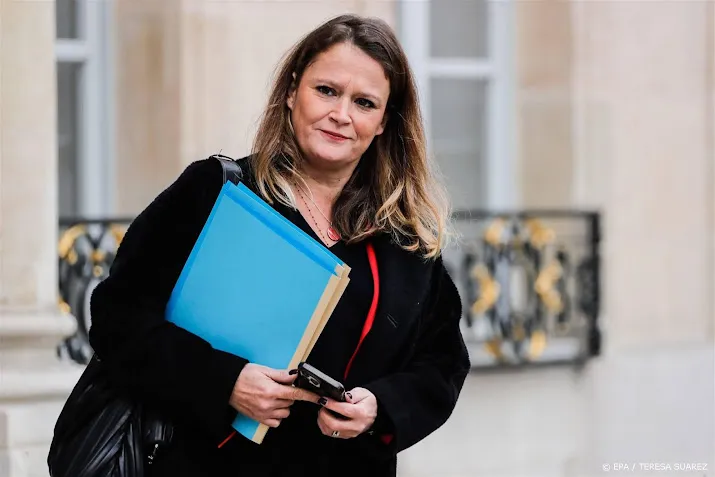 frankrijk wil overtoerisme aanpakken