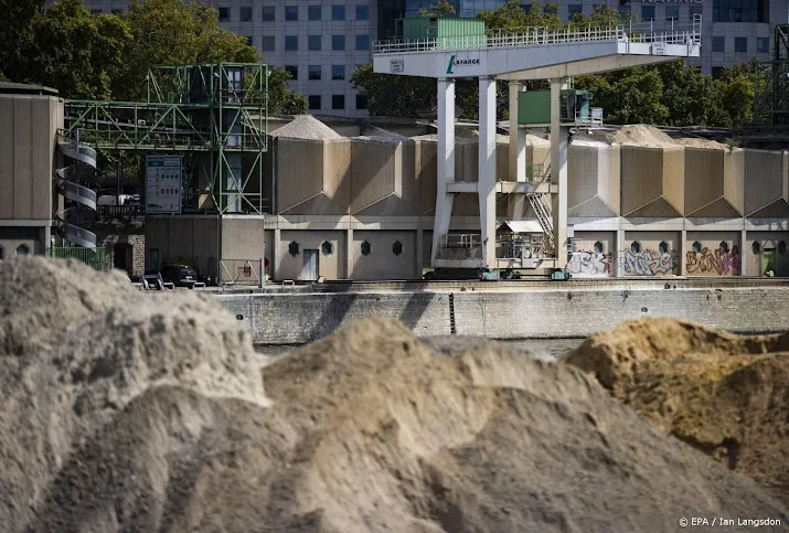 frans cementbedrijf lafarge toch weer onderzocht in zaak syrie